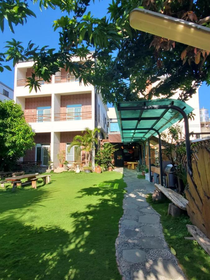 Stone Home Bed And Breakfast Taitung Exterior photo